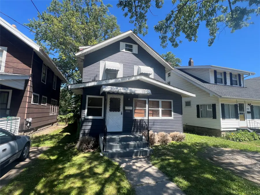 1252 W 11th Street, Erie, PA 16502 - #2