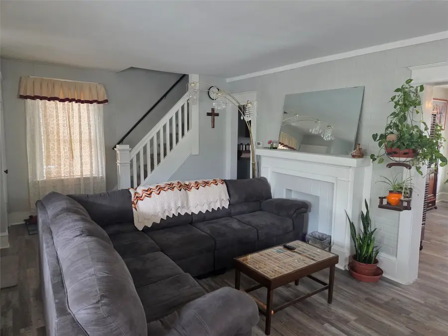 258 E 31st Street, Erie, PA 16504 - #3