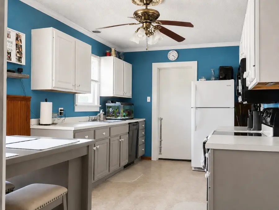 3740 Emmet Drive, Erie, PA 16511 - #2