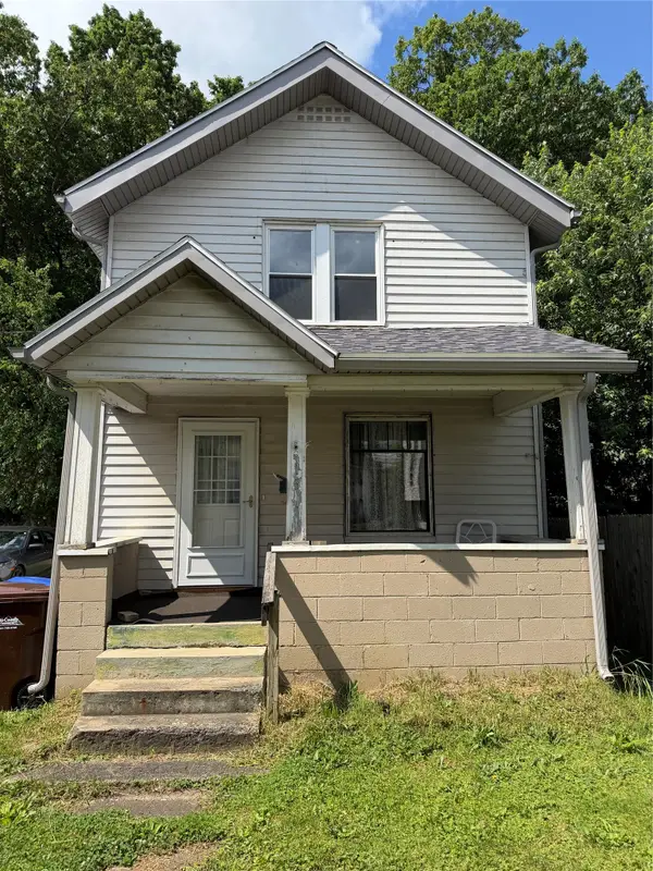 136 Grant Street, Franklin, PA 16323