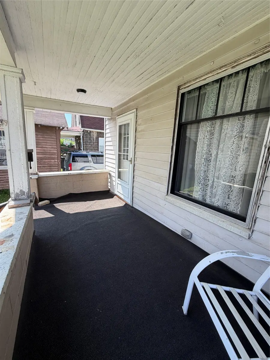 136 Grant Street, Franklin, PA 16323 - #3