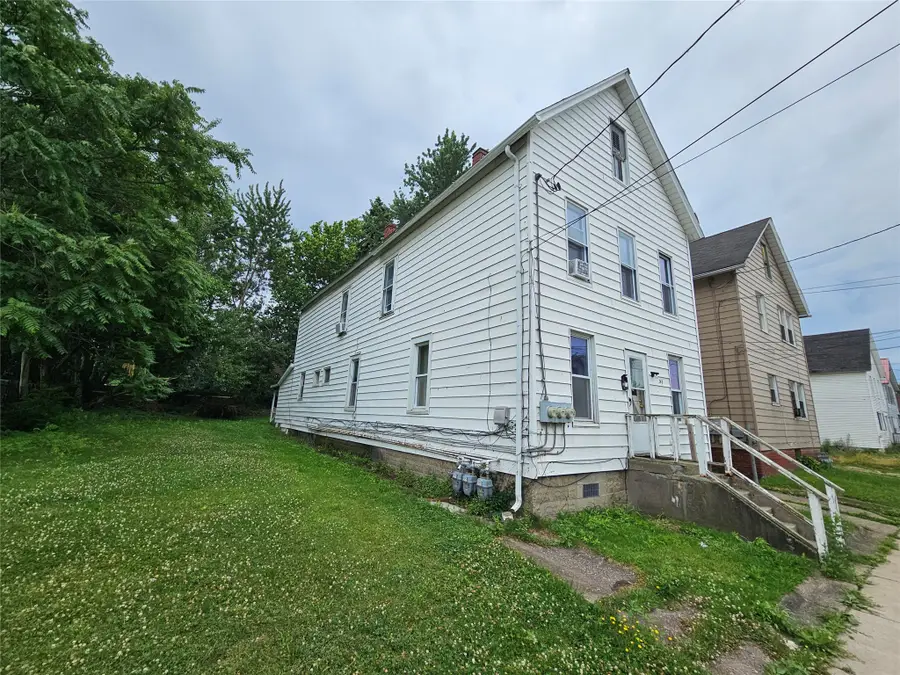 743 E 13th Street, Erie, PA 16503 - #2