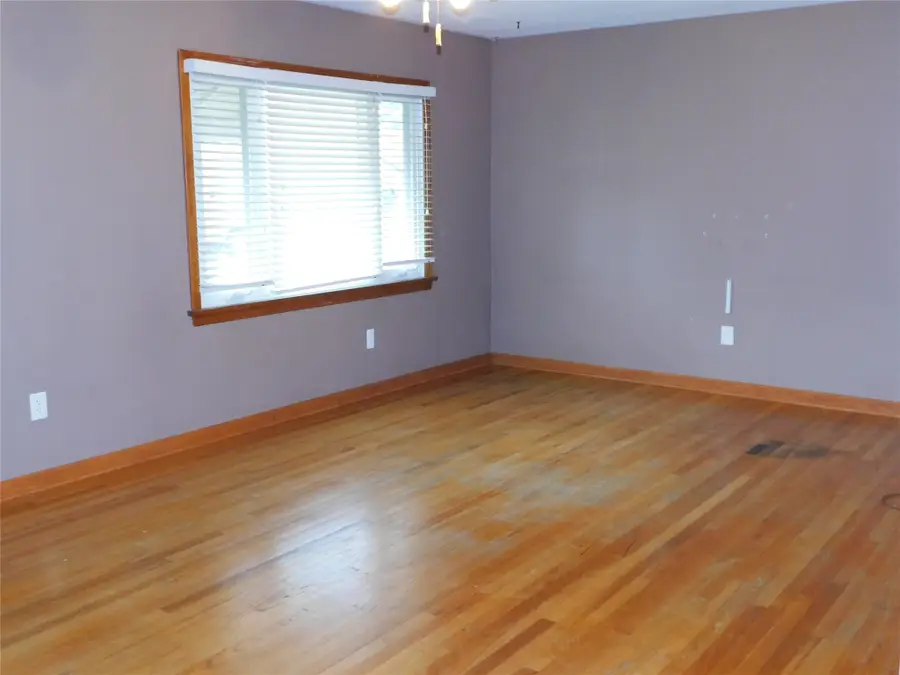 1439 W 35th Street, Erie, PA 16508 - #3