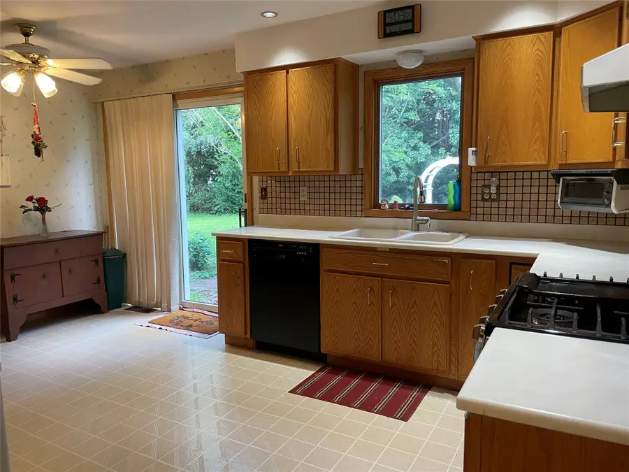 5465 Somerset Drive, Fairview, PA 16415 - #3