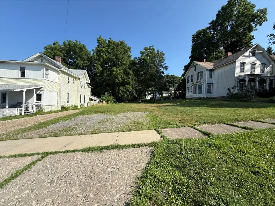 213 Spring Street, Meadville, PA 16335 - #3
