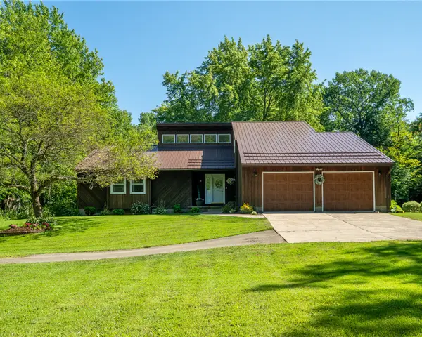 9320 New Road, North East, PA 16428