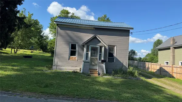 123 W Irving Street, Corry, PA 16407