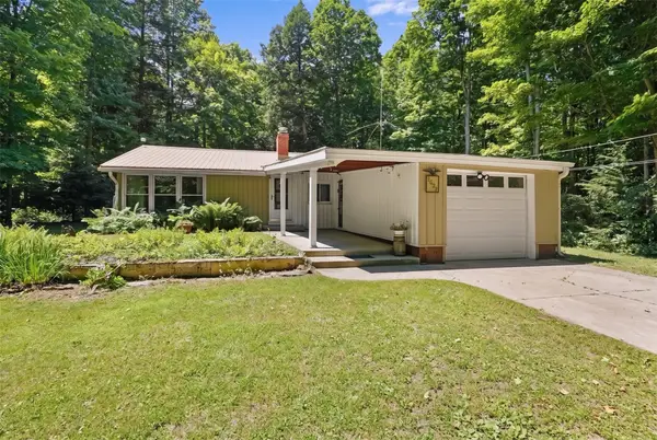 5622 Nash Road, West Springfield, PA 16443