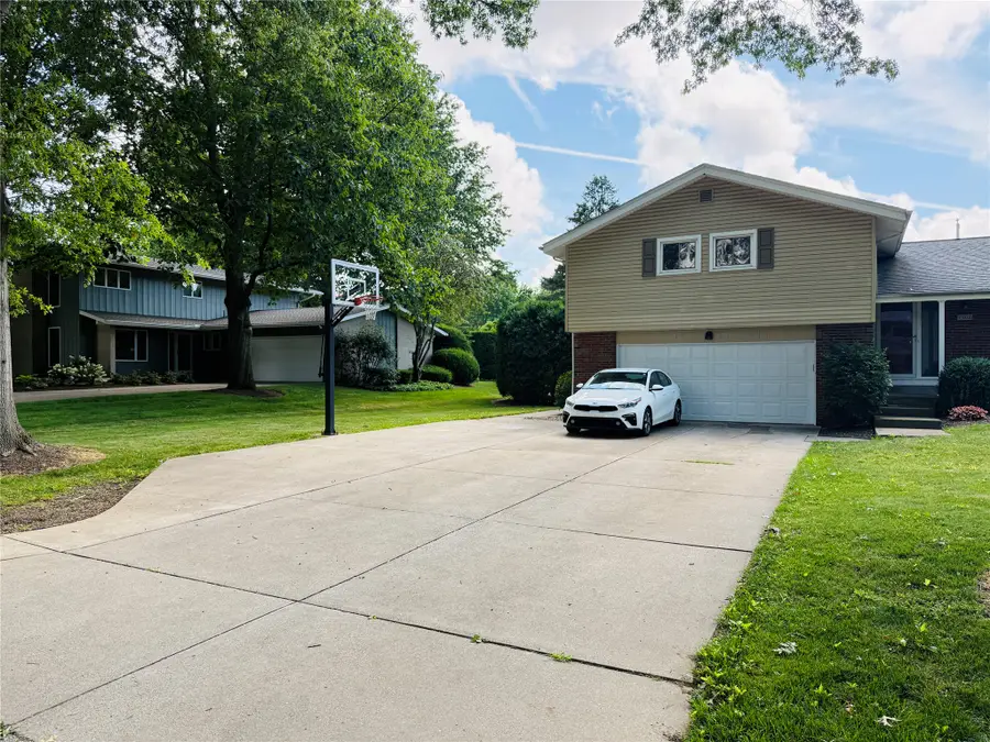 1502 Pasadena Drive, Erie, PA 16505 - #2