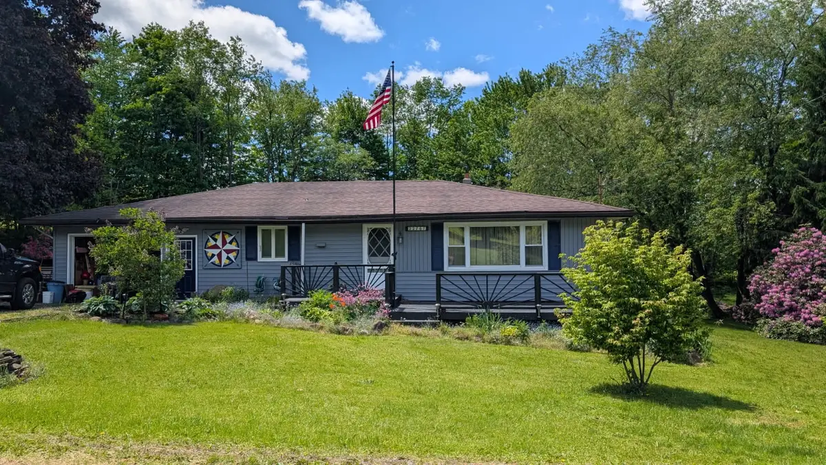 9277 Straw Drive, Linesville, PA 16424 - #1