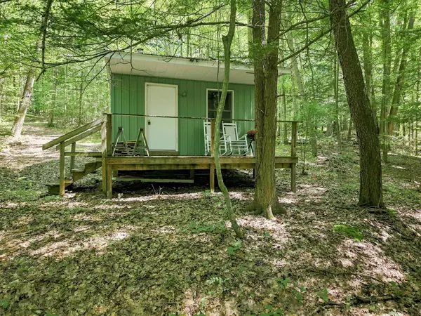 69 Whispering Winds Lane, Spring Creek, PA 16340