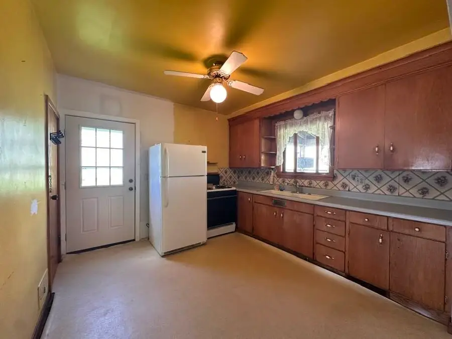 513 3rd Avenue, Johnsonburg, PA 15845 - #3