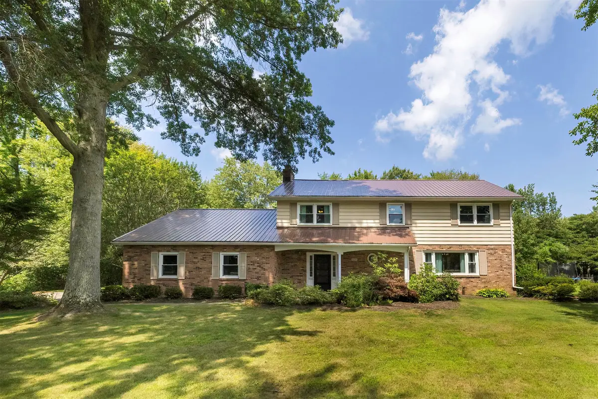 4050 Dauphin Parkway, Erie, PA 16506 - #1