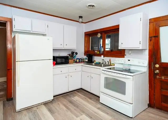 236 Hathaway Street, Girard, PA 16417 - #3