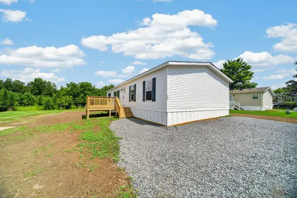 144 Imperial Way, Edinboro, PA 16412