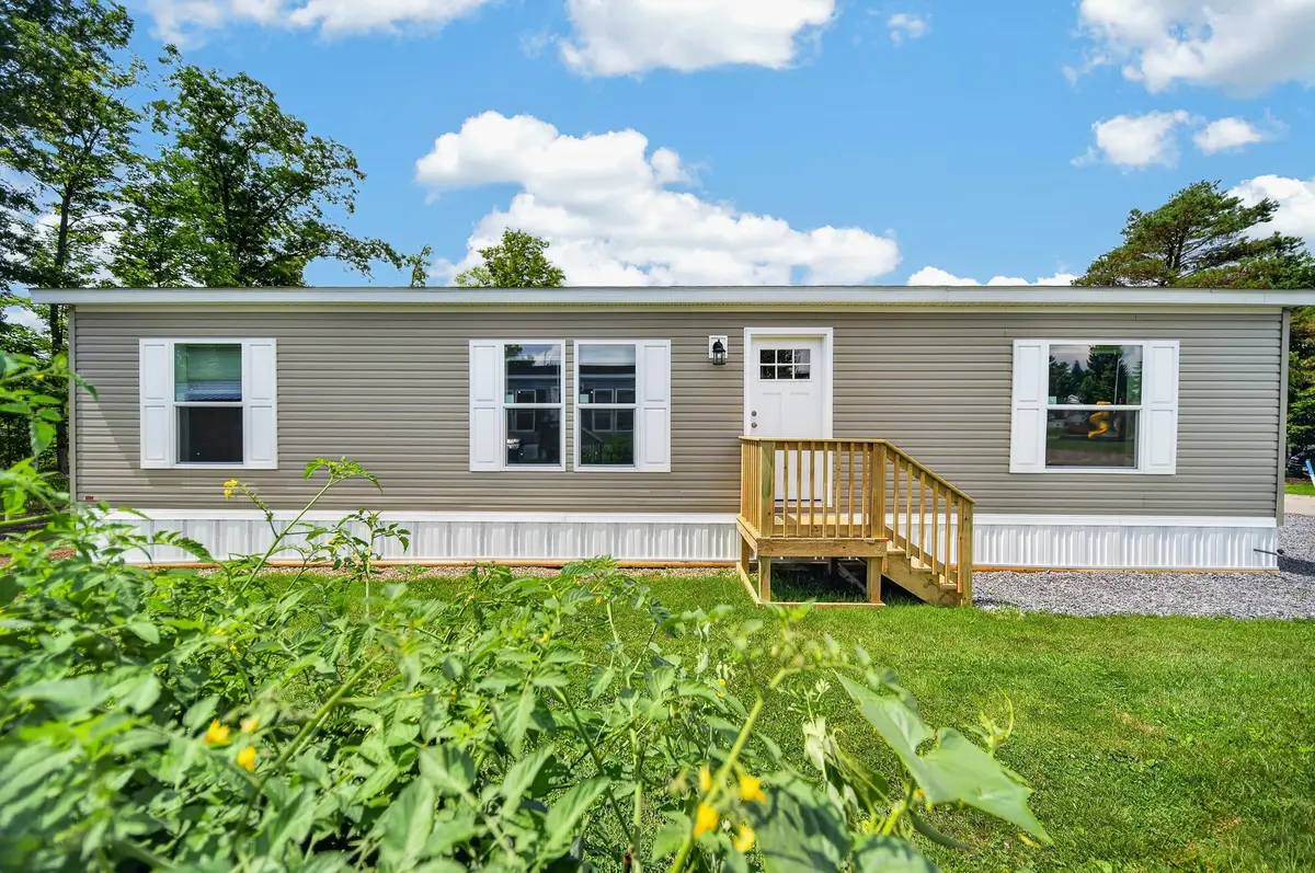 137 Imperial Way, Edinboro, PA 16412 - #1