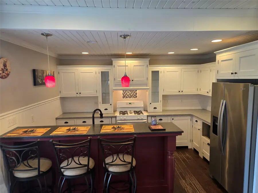 9512 W Main Road, North East, PA 16428 - #3