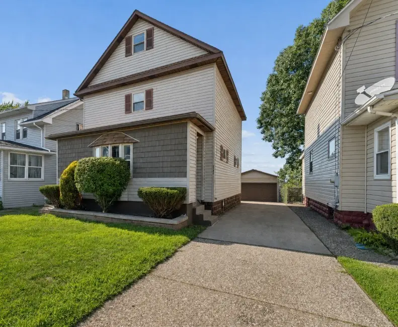 1142 E 30th Street, Erie, PA 16504 - #3