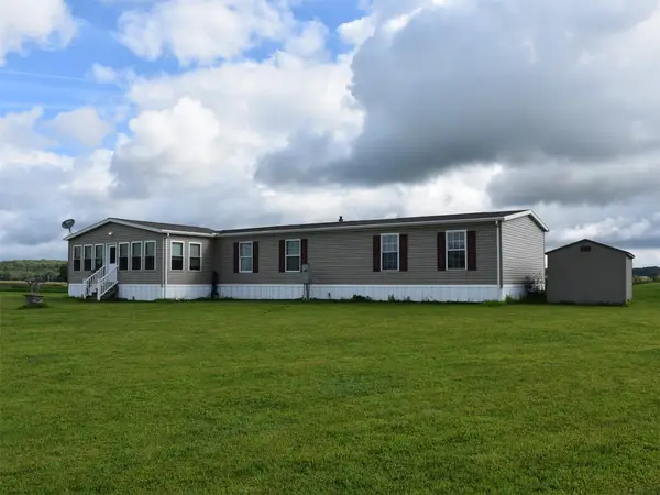 14100 Porter Road, Linesville, PA 16424