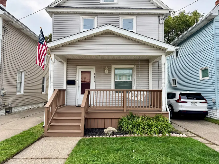 1216 W 29th Street, Erie, PA 16508 - #2