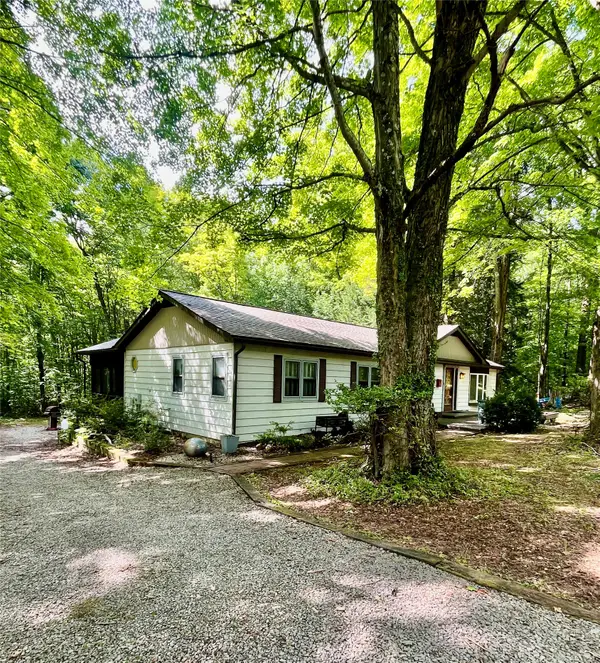 15035 Lee Road, Linesville, PA 16424