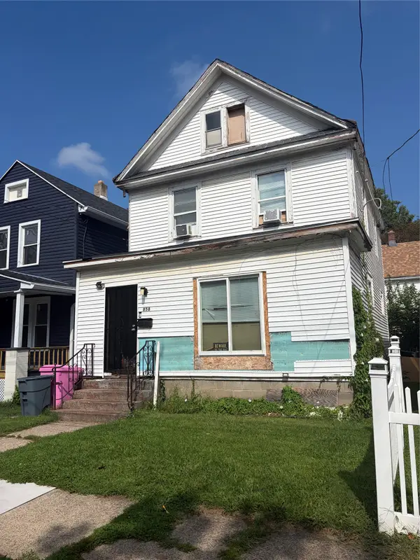 858 E 25th Street, Erie, PA 16504
