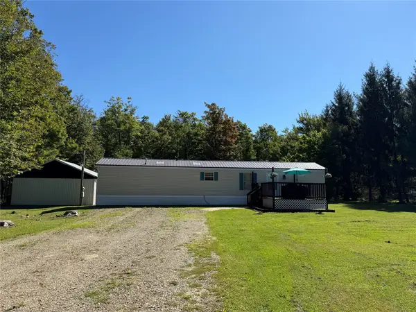 8375 Dougan Road, North East, PA 16428