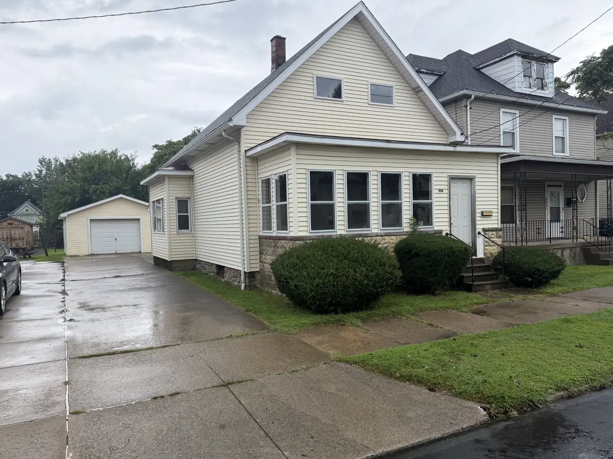 450 E 25th Street, Erie, PA 16503 - #1