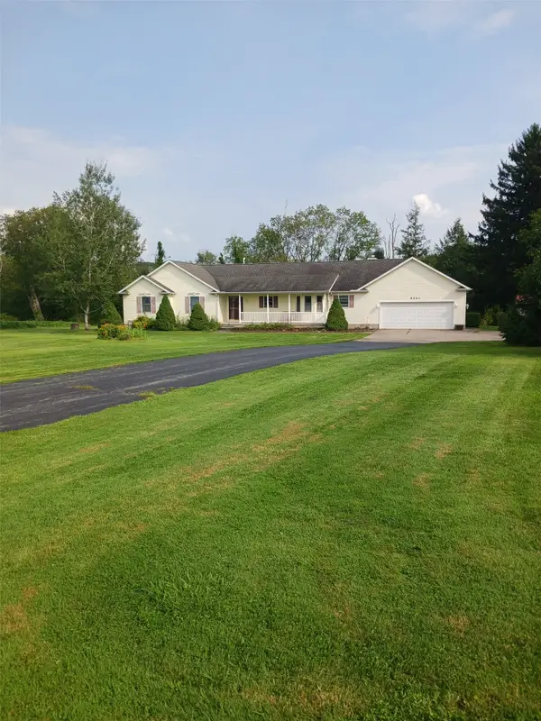 9241 Meadville Road, Cranesville, PA 16410