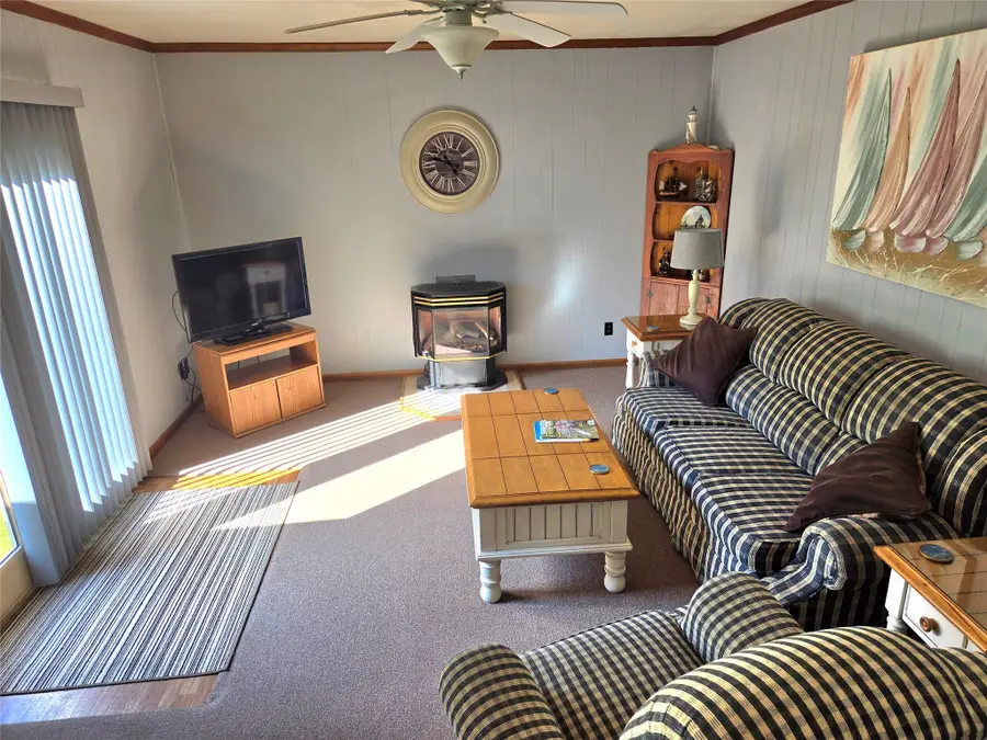230 Chestnut Drive, Girard, PA 16423 - #2
