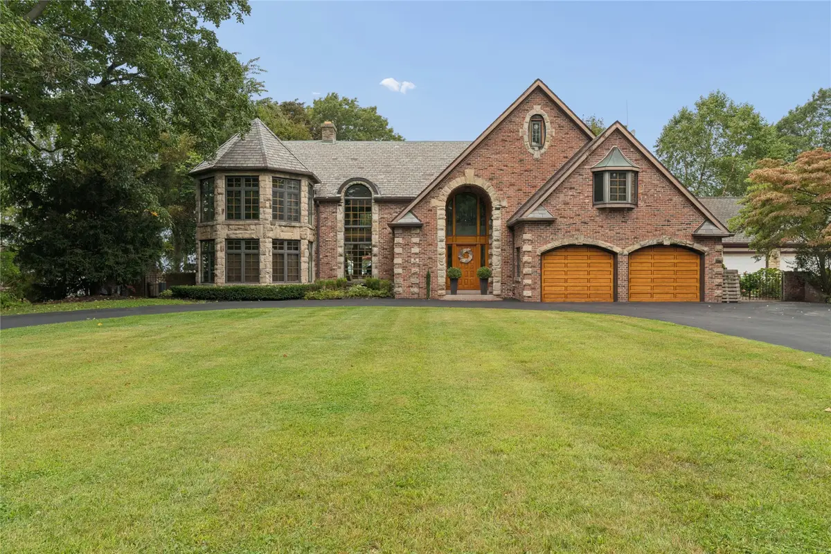 1518 S Shore Drive, Erie, PA 16505 - #1