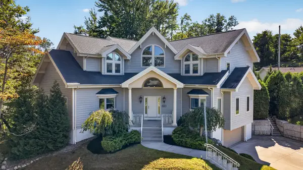 298 Niagara Pointe Drive, Erie, PA 16507