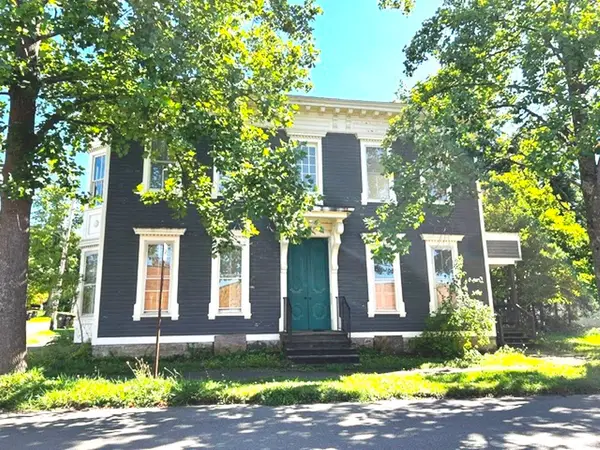 102 W Pleasant Street, Corry, PA 16407