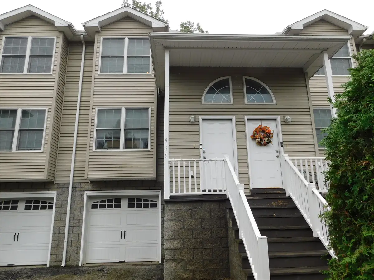 4175 Wood Hills Drive, Erie, PA 16510 - #1