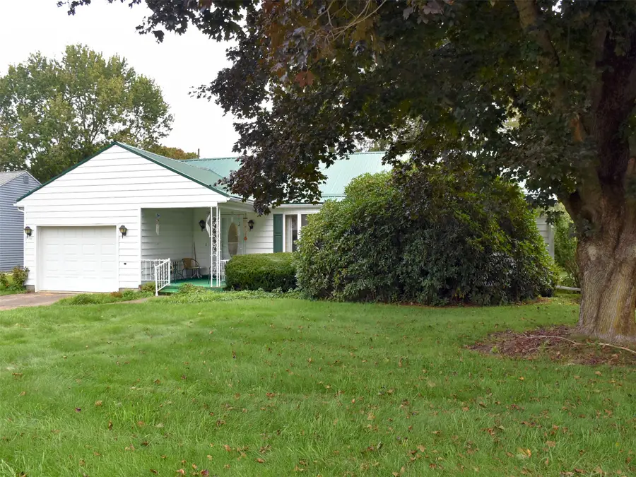 187 S Franklin Street, Cochranton, PA 16314 - #2
