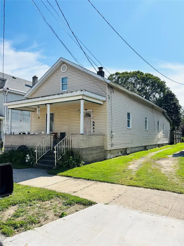 935 W 4 Street, Erie, PA 16507