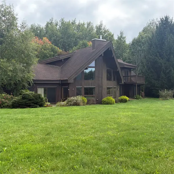 11837 Cedar Mill Road, North East, PA 16428