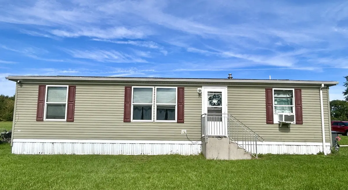 2500 Nursery 407 N 4th Road, Girard, PA 16423 - #1