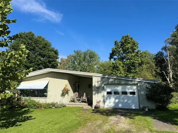 325 Center Street, Cambridge Springs, PA 16403