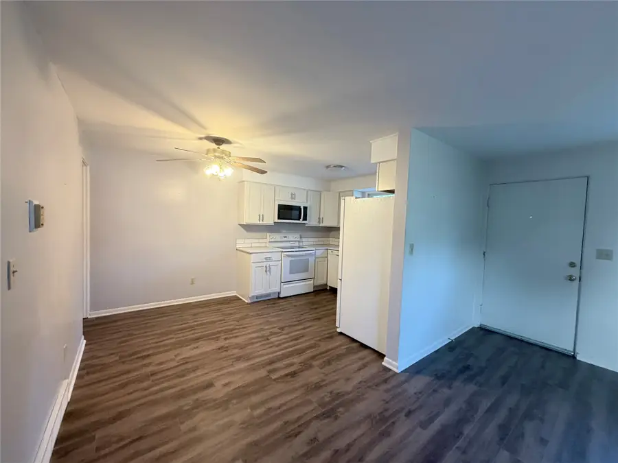 2404 Midland Drive, Erie, PA 16506 - #3