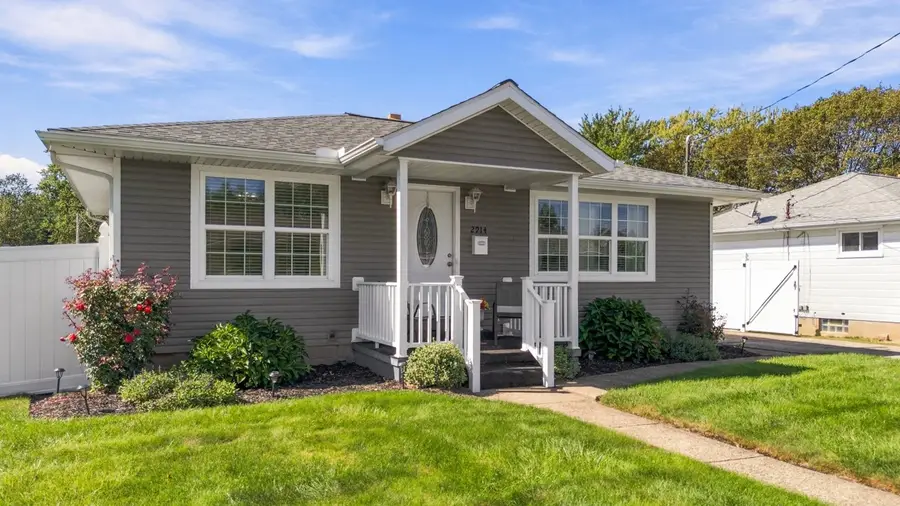 2914 Florence Avenue, Erie, PA 16504 - #2