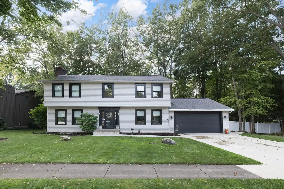 4244 Normandy Rue Drive, Erie, PA 16506 - #1