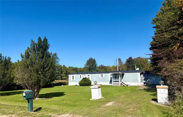 7394 Ruheville Road, Linesville, PA 16424