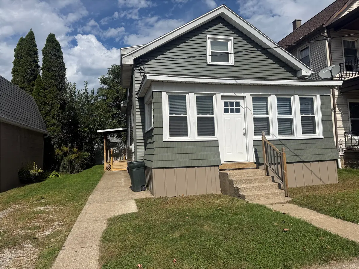 1406 E 9th Street, Erie, PA 16503 - #1