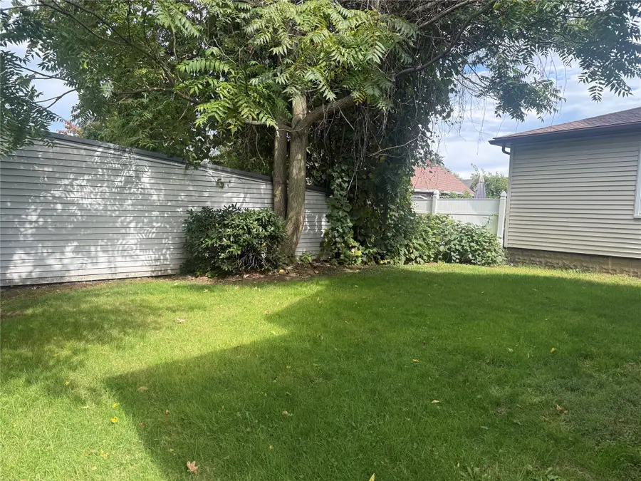 1406 E 9th Street, Erie, PA 16503 - #3