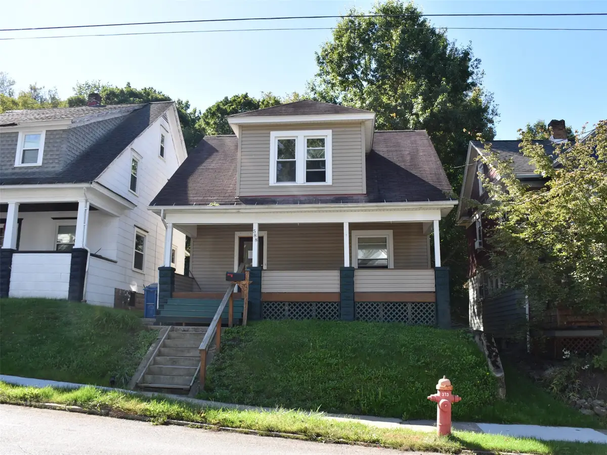588 Pine Street, Meadville, PA 16335 - #1