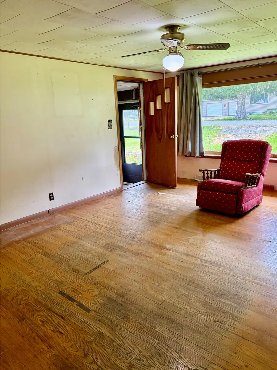 3409 Dynes Avenue, Erie, PA 16510 - #2