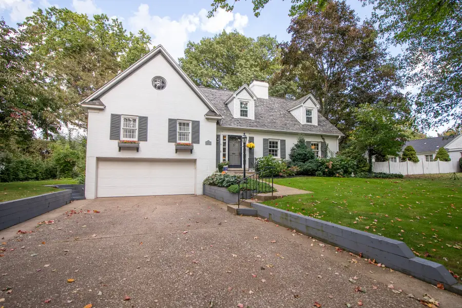 527 Seminole Drive, Erie, PA 16505 - #2