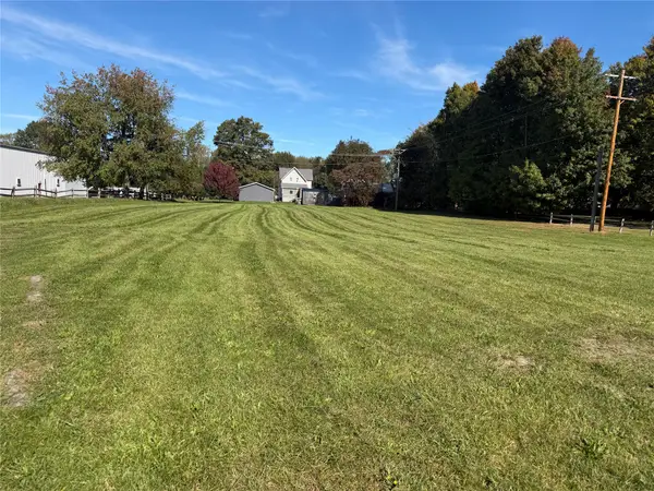 10248 Railroad Street, Lake City Boro, PA 16423