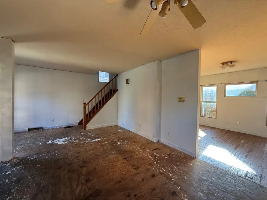 639 Downing Court, Erie, PA 16502 - #3
